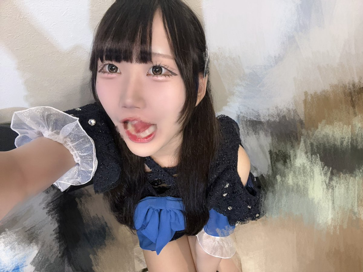 うぇいうぇいセッション vol.18
ありがとうございました🐮
久しぶりに動いてみんなの顔見れてたのしかったしうれしかった！💙
みんなは久々せりか、どうだったー？？
次のライブは明日🗓8月いっしょに締めくくろーーう👘 ♡