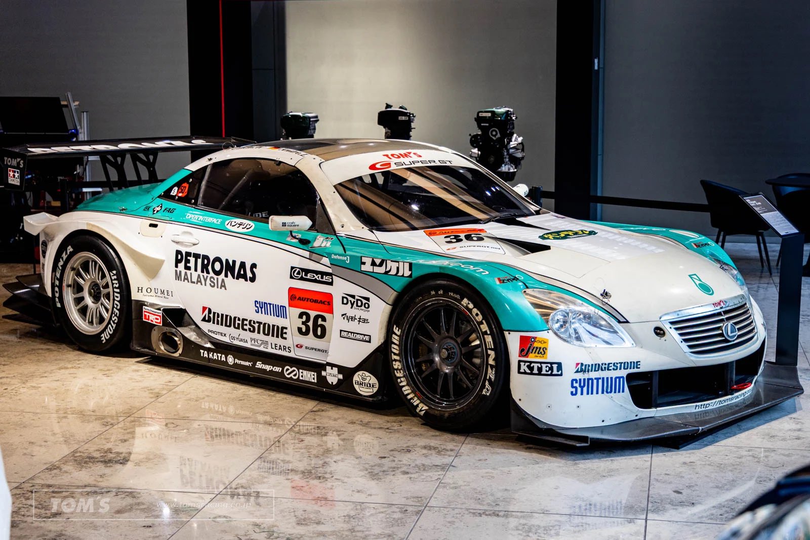 【直筆サイン入り】 PETRONAS TOM'S SC430 SUPER GT 直筆サイン入り】 PETRONAS TOM'S SC430 SUPER GT