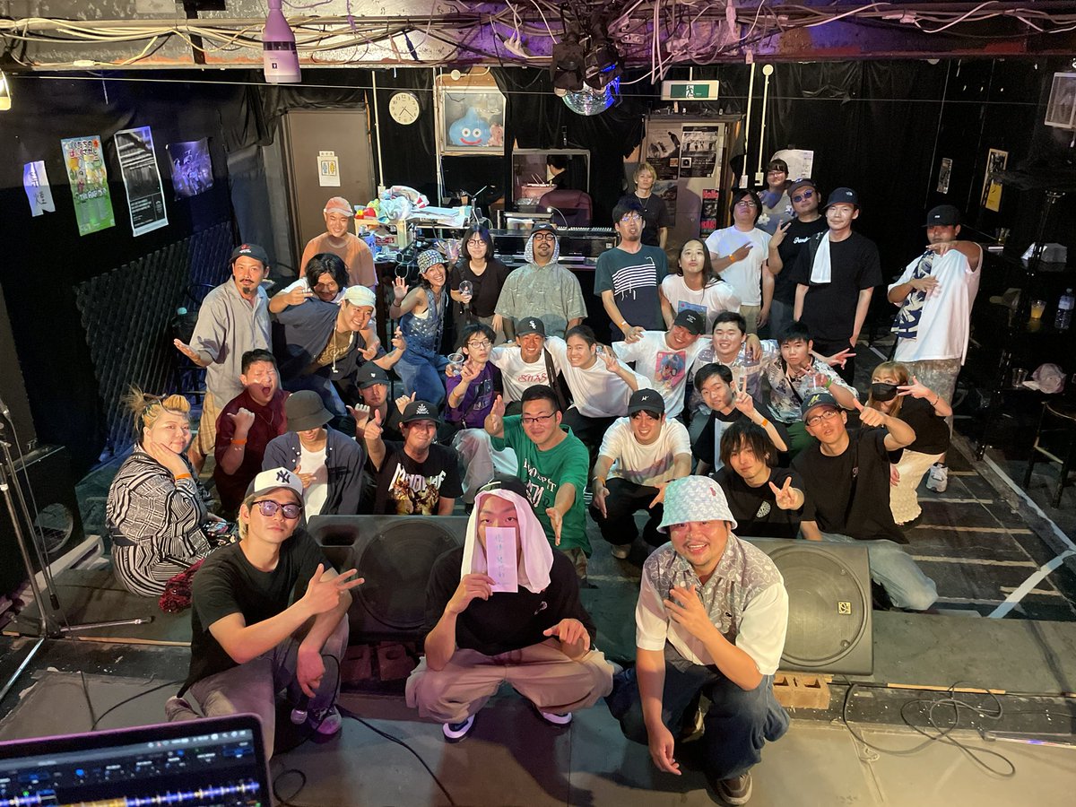 6monsenbattle's tweet photo. #陸門戦5
陸門戦mcbattle 5th gate〜杪夏の宴〜
優勝は…蘇流邪！

優勝の蘇流邪と準優勝のhoRaoは12/6開催の陸門戦6th gate Grand Champion Shipへ出場決定！

来てくれた皆様、本当にありがとうございました🙏 https://t.co/Axb54yFGPM