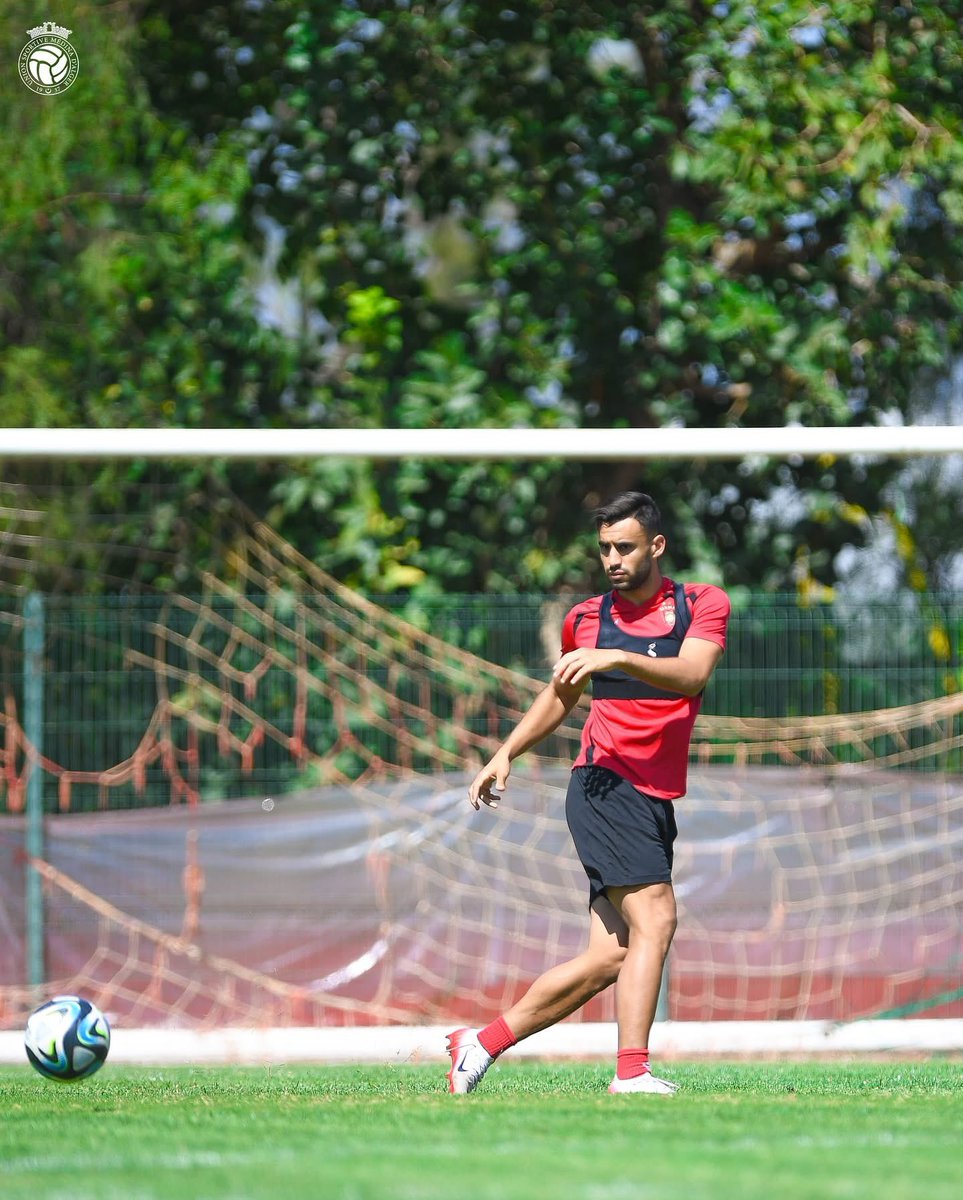 USMAofficiel's tweet image. Final prep done ✅

#Allezlesrouges 🔴⚫️