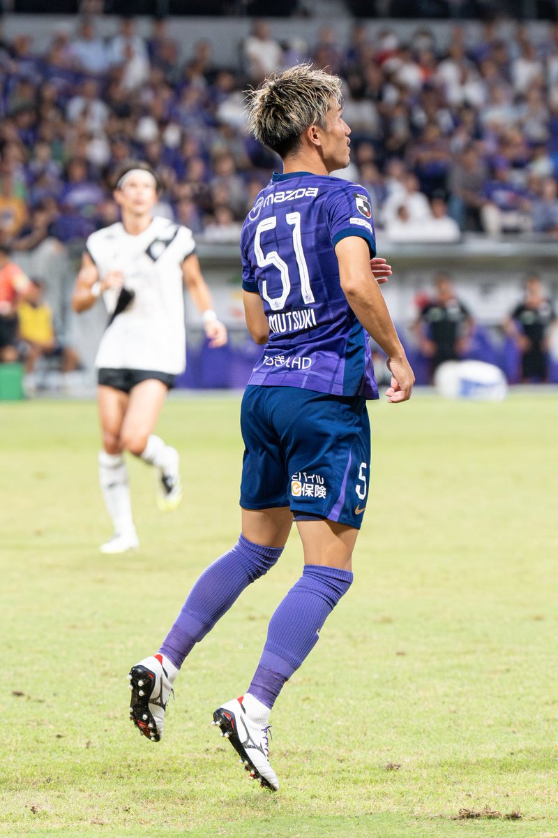 victor (@zicono10) / X