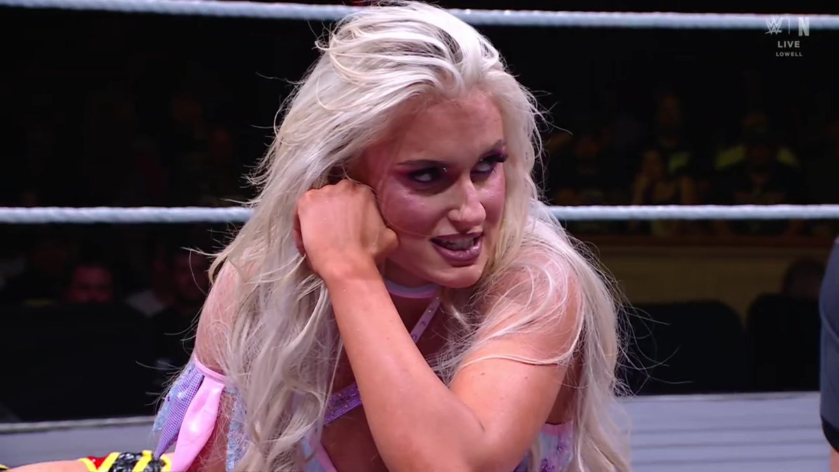BlakeMonroeCOM's tweet image. HQ #NXTHeatwave Screencaptures: blake-monroe.com/photos/thumbna… 

#BlakeMonroe #MariahMay #TheGlamour #WWE #WWENXT 

@BlakeMonroeWWE
