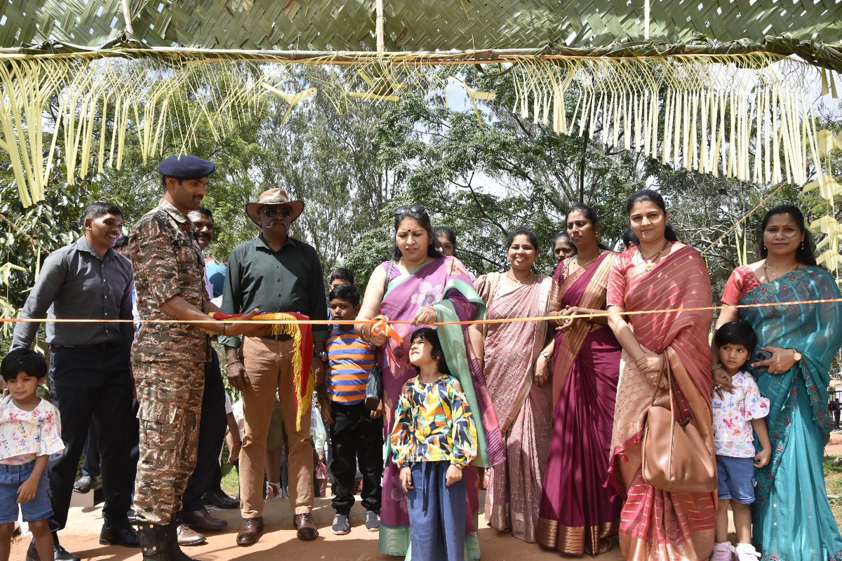 DBTS_CRPF's tweet image. DBTS celebrated its 15th Raising Day on 27 Aug 2025 with staff, trainees &amp;amp; families. The occasion marked 15 yrs of dedicated service &amp;amp; reaffirmed our commitment to the mission of CRPF. 🇮🇳 #DBTS #CRPF #RaisingDay