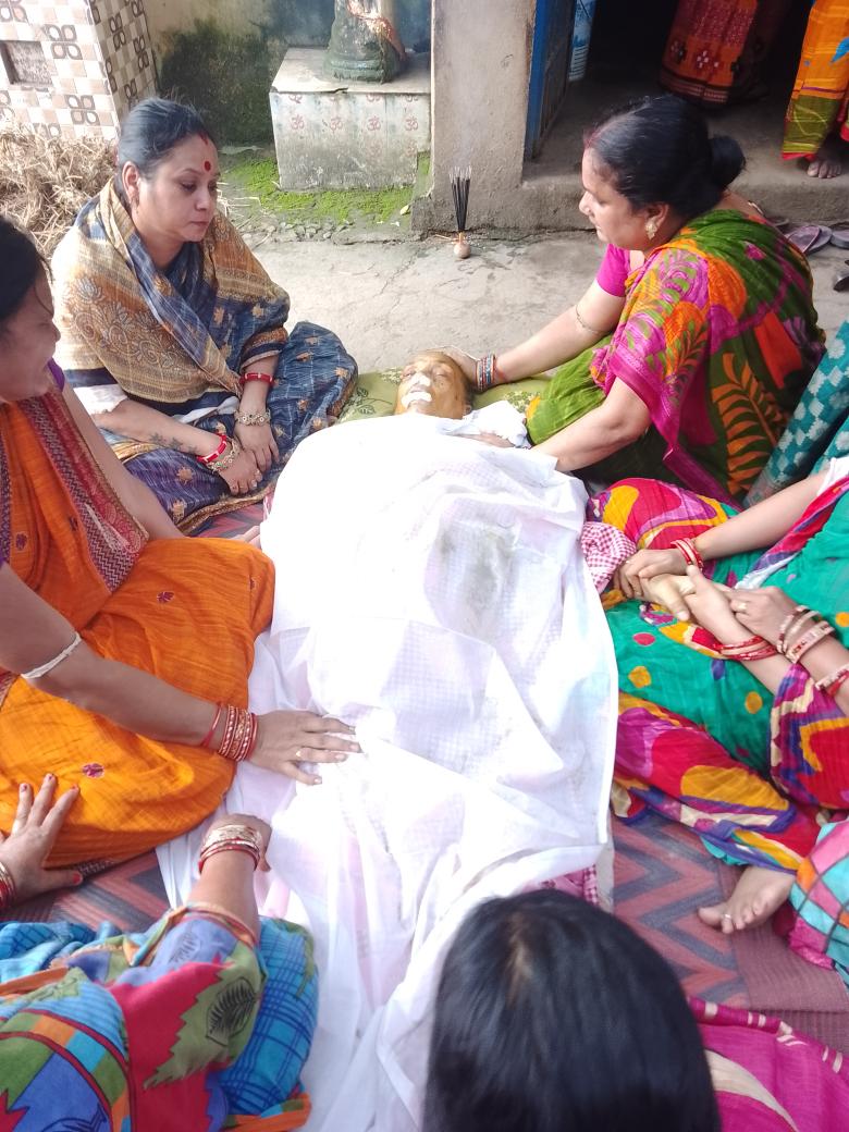 ମୋ ମାମା ଆଉ ନାହାନ୍ତି,ସବୁ ଦିନ ପାଇ ଏକା କରି ଦେଇ ଚାଲିଗଲେ