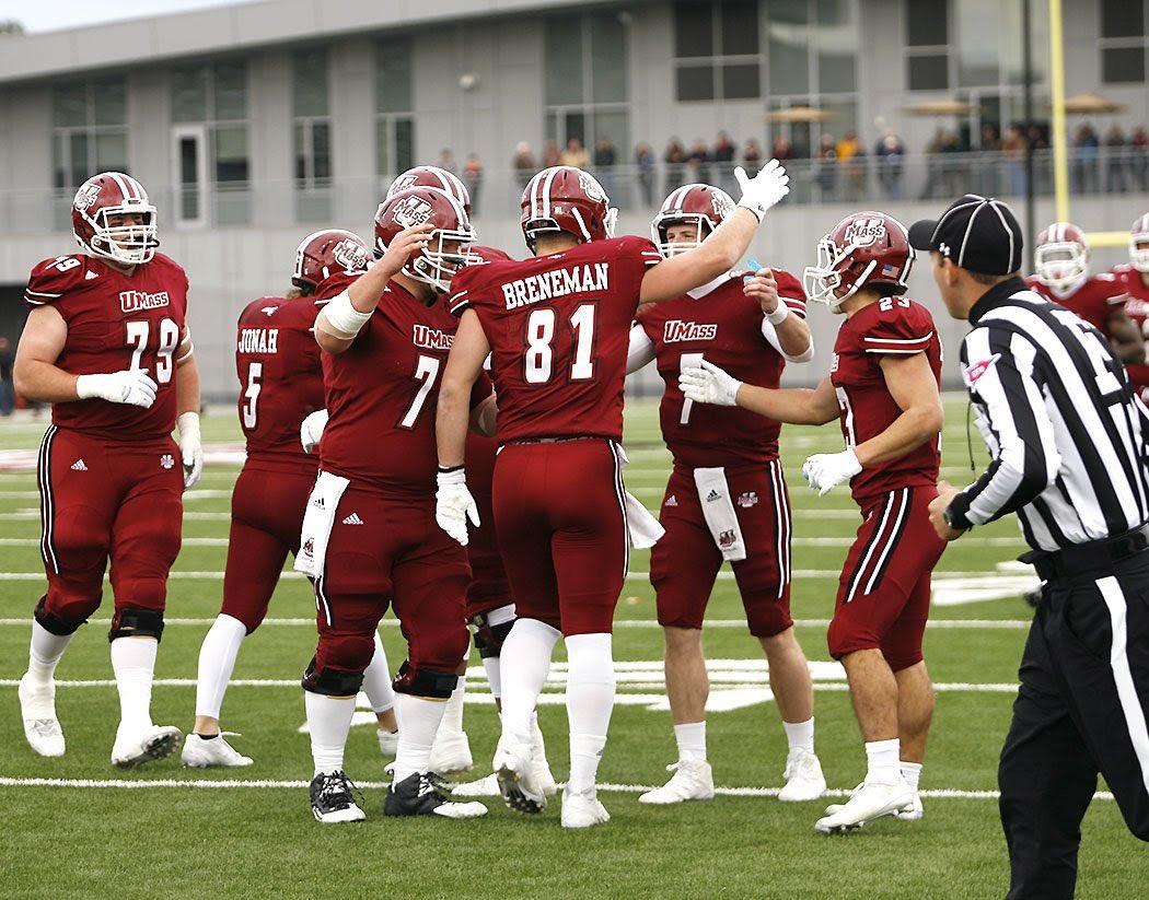 Good luck to <a href="/UMassFootball/">UMass Football</a> today! A new era begins!! Change the standard! LFG!!!

#BEATTEMPLE