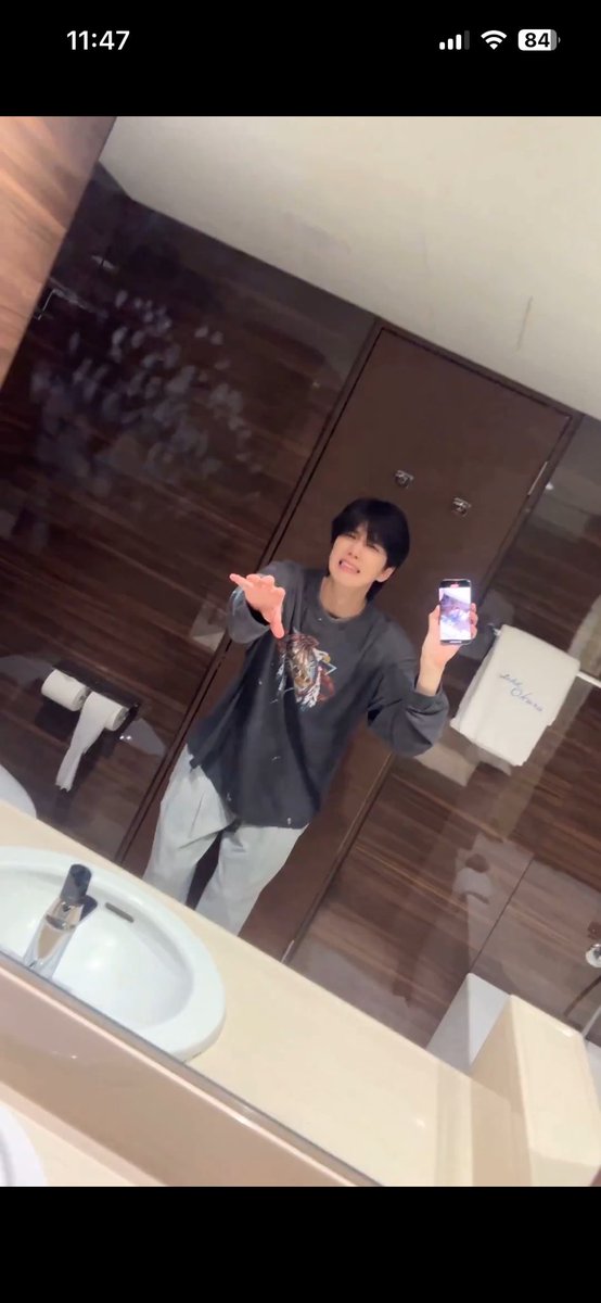 하 이 분 이거 몇 번 찍었는지 세어볼 사람