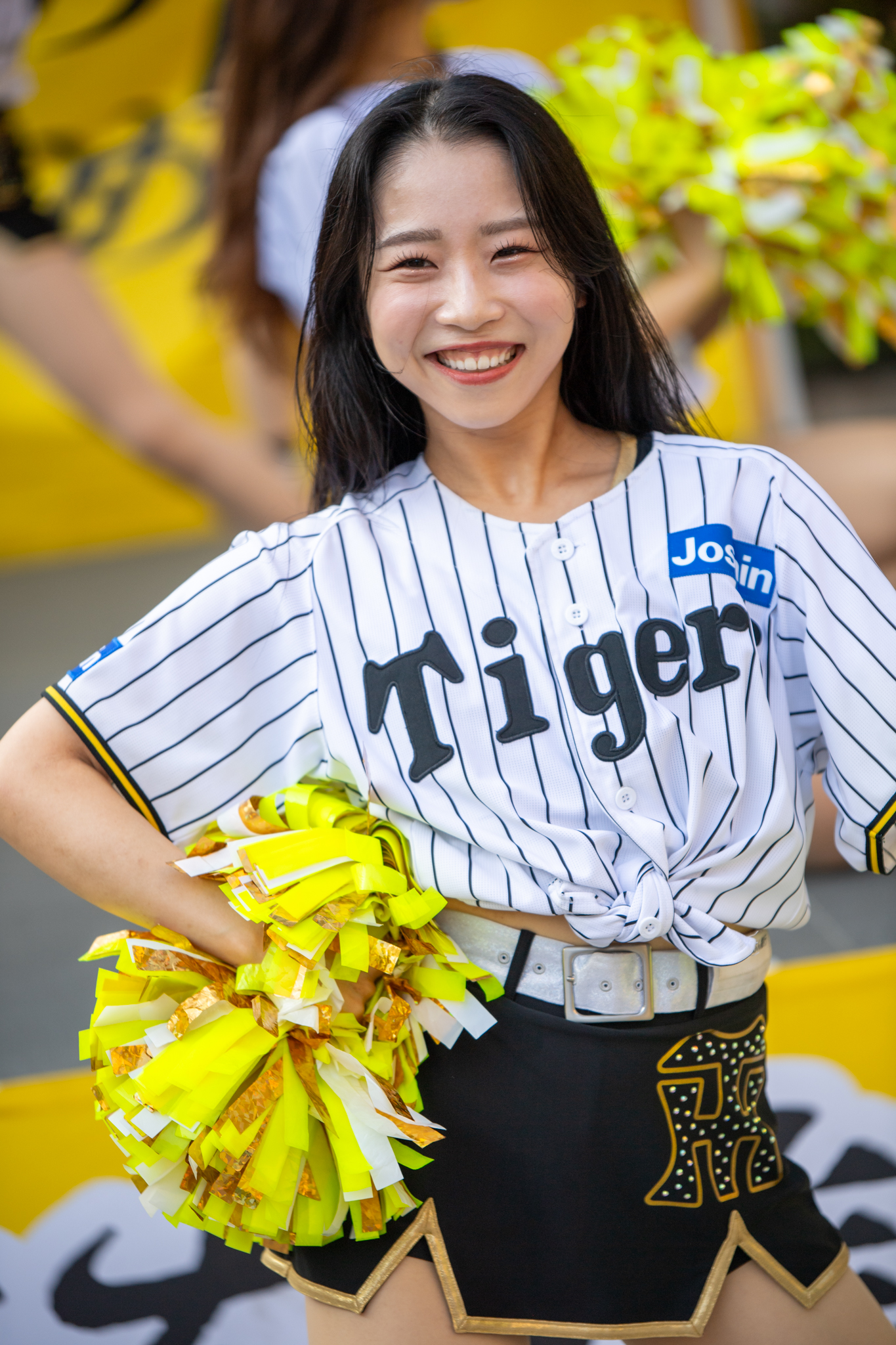 9999ゴールド 馬と女王のチャーム 3g Andy GLAMOROUS/アンディグラマラス】フロントジッパー