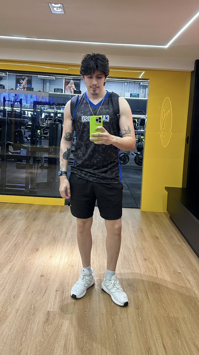 henric marialver 🪇 tweet media