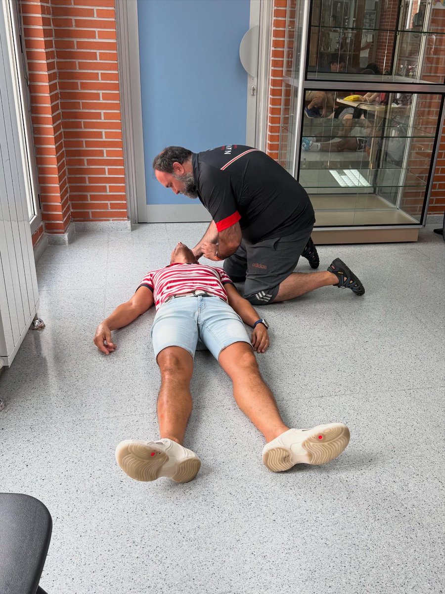 🌐 #ActualidadNVT | FORMACIÓN ENTRENADORES/AS
𝐅𝐨𝐫𝐦𝐚𝐜𝐢𝐨́𝐧 𝐞𝐧 𝐒𝐕𝐁 𝐲 𝐃𝐄𝐀 𝐩𝐚𝐫𝐚 𝐧𝐮𝐞𝐬𝐭𝐫𝐨𝐬 𝐞𝐧𝐭𝐫𝐞𝐧𝐚𝐝𝐨𝐫𝐞𝐬/𝐚𝐬

¡¡Estamos preparados y preparadas para la nueva temporada!! 

👉: navasket.com/es/2025/08/27/…

#NavasketEsMás