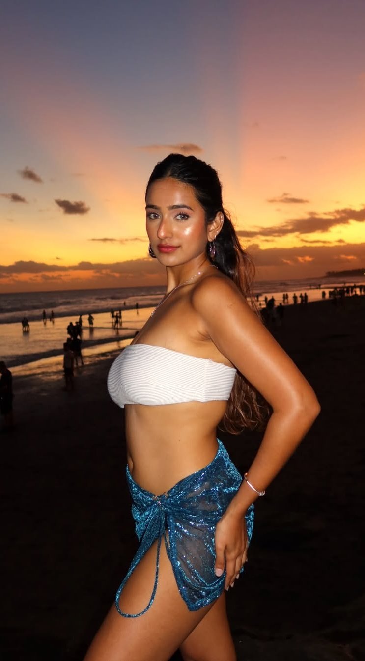 Gzm802aXQAAdFKs?format=jpg&name=large