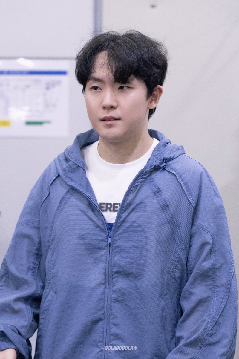 250830 뮤지컬 #스웨그에이지외쳐조선 퇴근길

푹 쉬세요! 🌙✨

#임규형