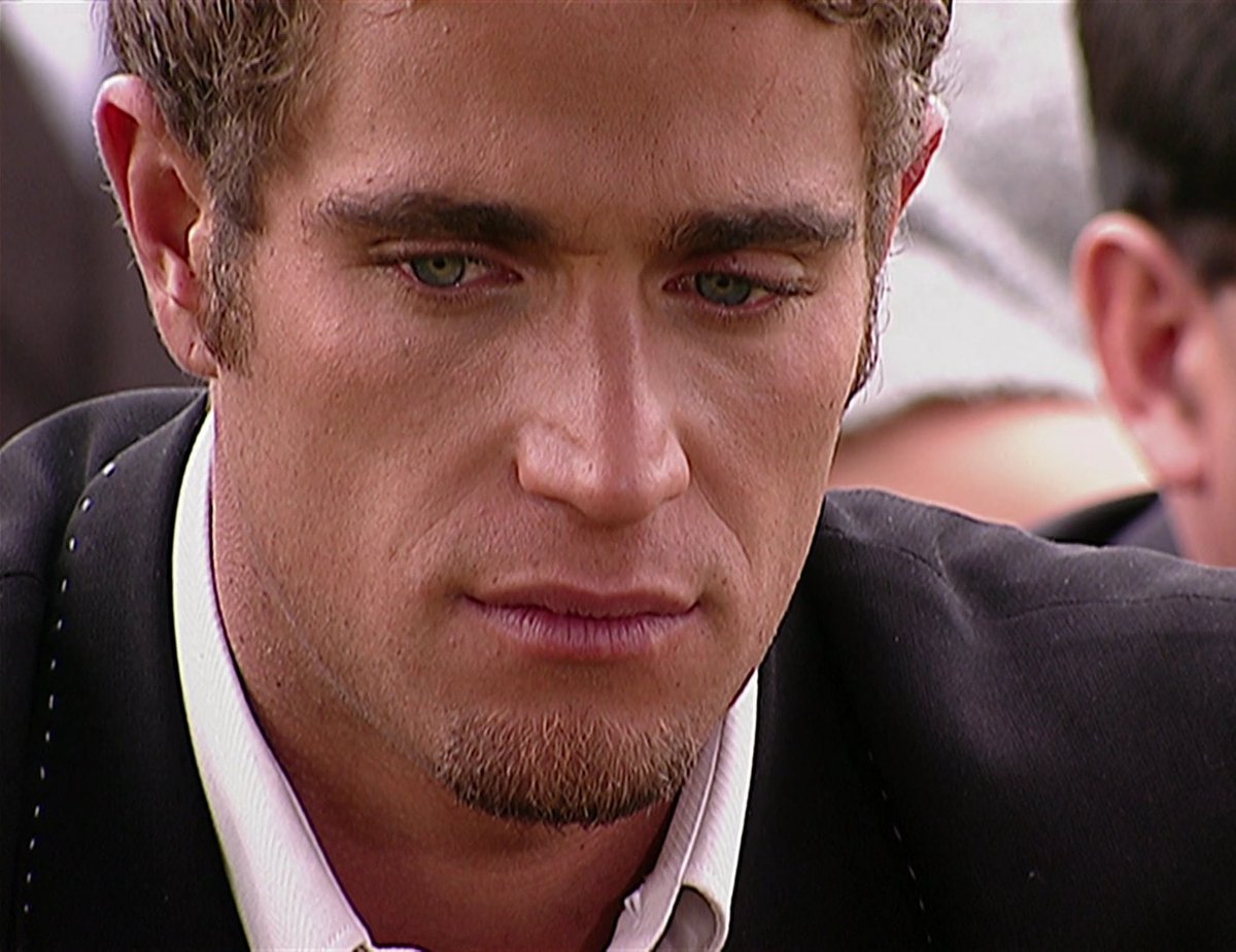 PasdeGavilanes's tweet photo. #PasiónDeGavilanes #PDG51 Malcolm y Carmela se proponen hacerle la vida imposible a Franco. https://t.co/pAEtOvtb7T