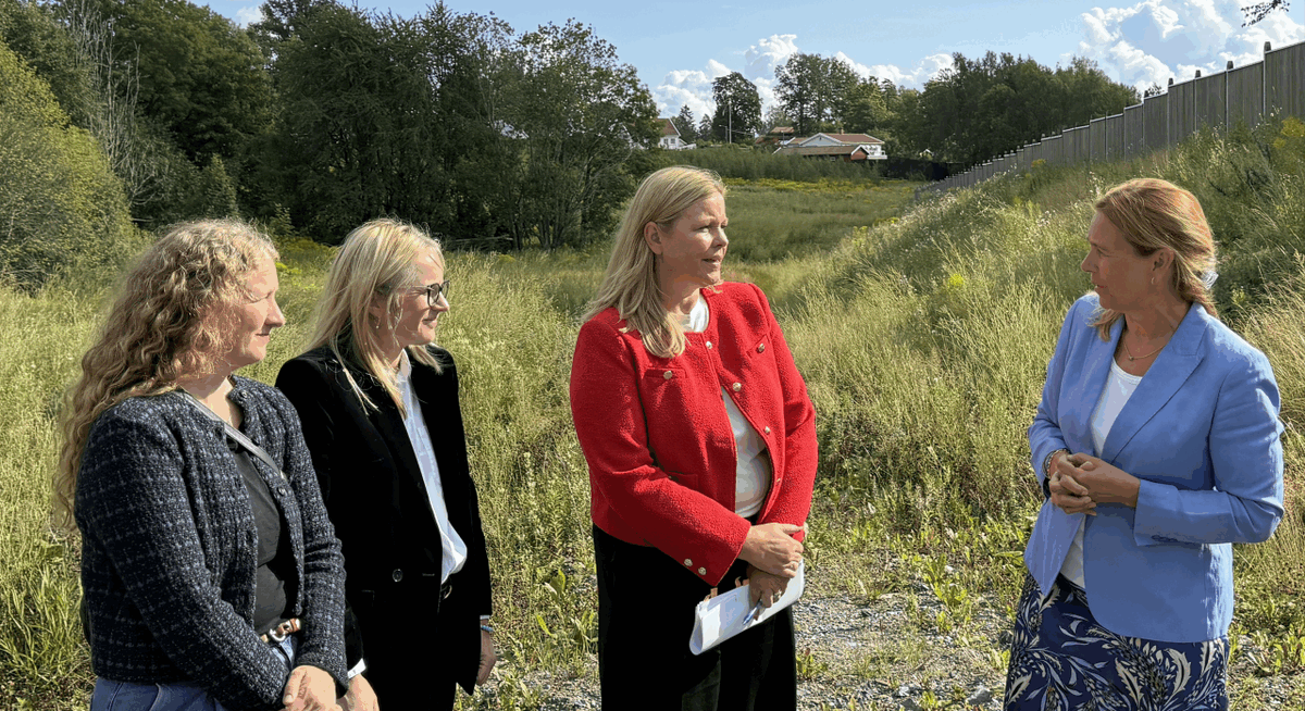 Fire grep for økt boligbygging
صوت النرويج / السبت 30 آب – أغسطس 2025 أوسلو / قدمت الحكومة أربعة إجراءات ملموسة تهدف إلى تبسيط إجراءات التخطيط وتسريع وتيرة بناء المساكن في البلاد.
norwayvoice.no/%d8%a7%d9%84%d…