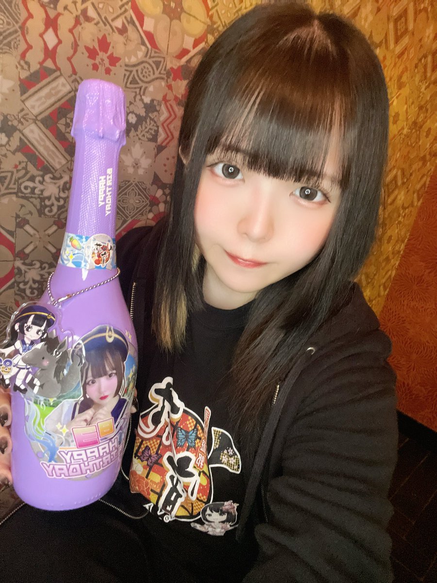 れいちぇる🖤 (@HANAYOI_RACHEL) / X