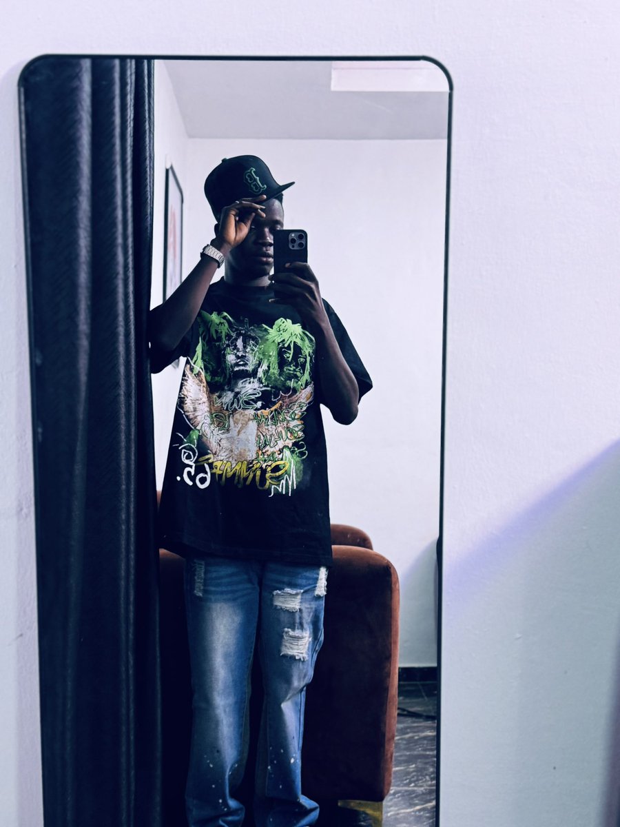 teebash090's tweet image. JUST WANT TO KEEP THIS HERE 🕸️🎁