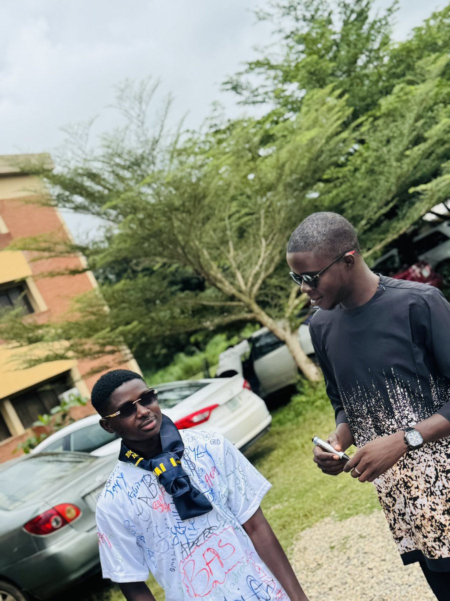 teebash090's tweet image. JUST WANT TO KEEP THIS HERE 🕸️🎁