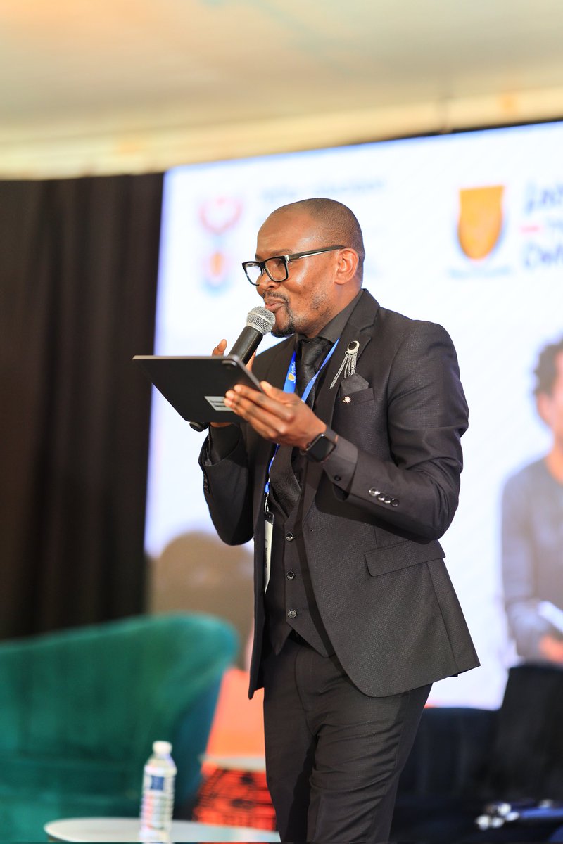 Are you looking for an MC....Event Facilitator, Panel Discussion Facilitator.....??? We are here.....!!! 🔌🔌📍📍

For Bookings: 0765253387 ☎️📞
Hulisanimm@gmail.com 📧📩✉️