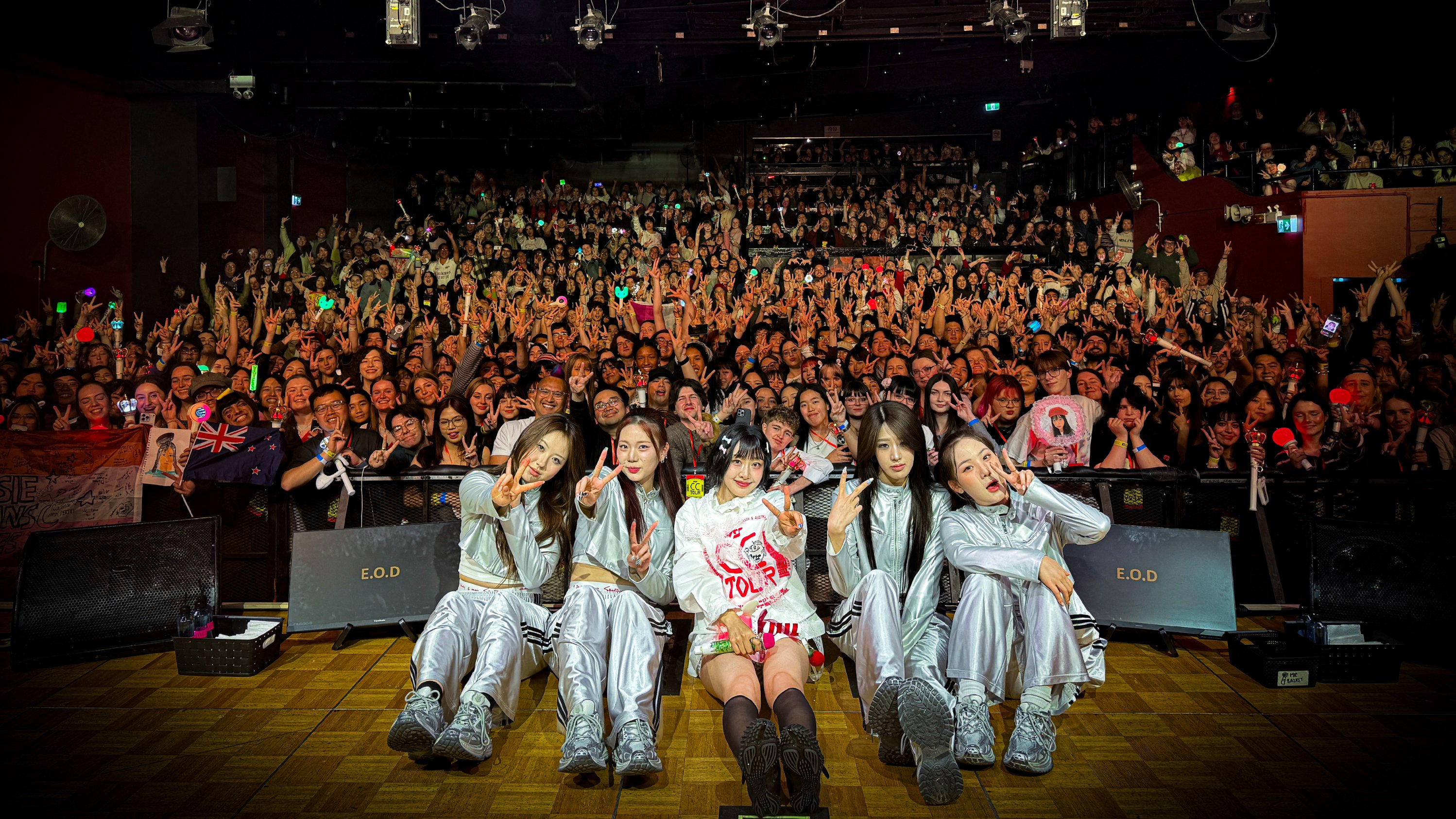 GzmCUv6akAADJay?format=jpg&name=4096x4096