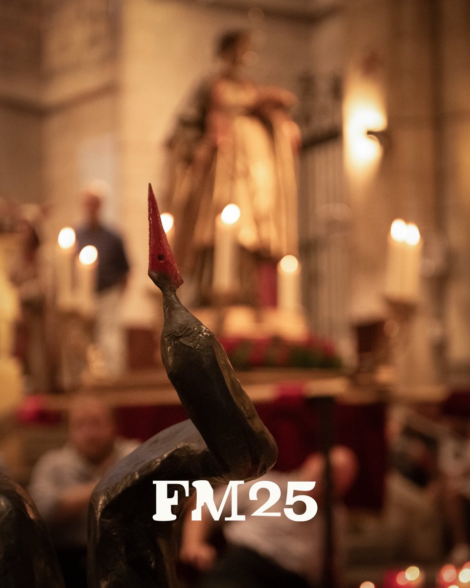 Festa Major de Vilafranca (@fmvilafranca) on Twitter photo Ofici solemne de Festa Major. 
Presidit per Mons. Daniel Palau, bisbe de Lleida. 
Processó inicial amb les relíquies de Sant Fèlix, que han estat exposades a l'altar major durant la missa, amb motiu dels 325 anys de la seva arribada a Vilafranca. 
#fmvila Ofici solemne de Festa Major. 
Presidit per Mons. Daniel Palau, bisbe de Lleida. 
Processó inicial amb les relíquies de Sant Fèlix, que han estat exposades a l'altar major durant la missa, amb motiu dels 325 anys de la seva arribada a Vilafranca. 
#fmvila