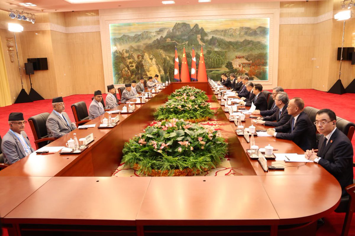 kpsharmaoli's tweet image. Glad to meet President Xi for the second consecutive year and hold fruitful bilateral talks. We reviewed progress on various issues and agreed upon to enhance bilateral cooperation. 
I thank President Xi for inviting me to the SCO Plus Summit.