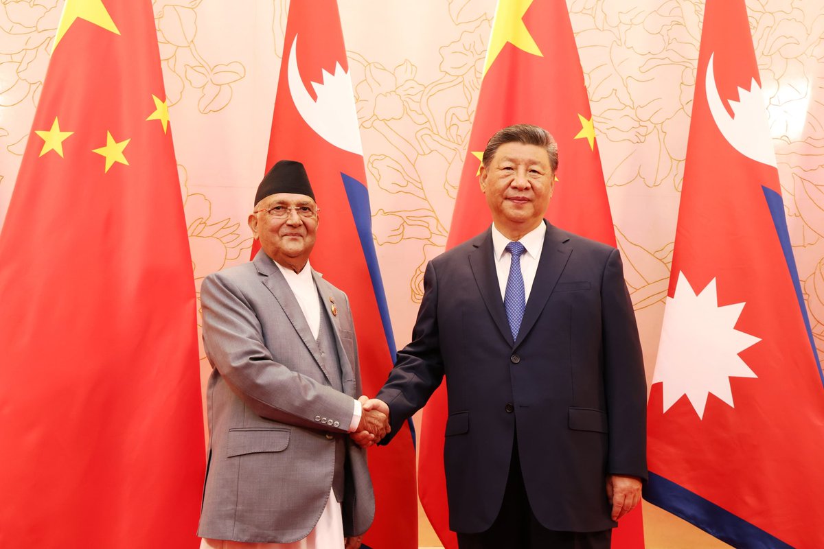 kpsharmaoli's tweet image. Glad to meet President Xi for the second consecutive year and hold fruitful bilateral talks. We reviewed progress on various issues and agreed upon to enhance bilateral cooperation. 
I thank President Xi for inviting me to the SCO Plus Summit.