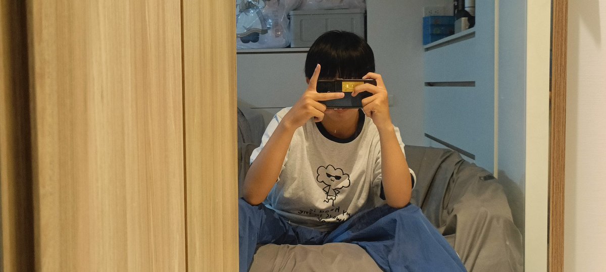 再來一組！😗
要開學了:< 麻麻我不想開學(⁠ ⁠≧⁠Д⁠≦⁠)
#高中生