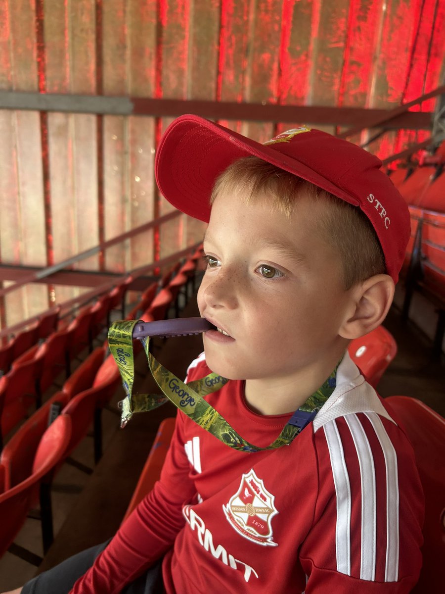 Andy Ealey tweet media