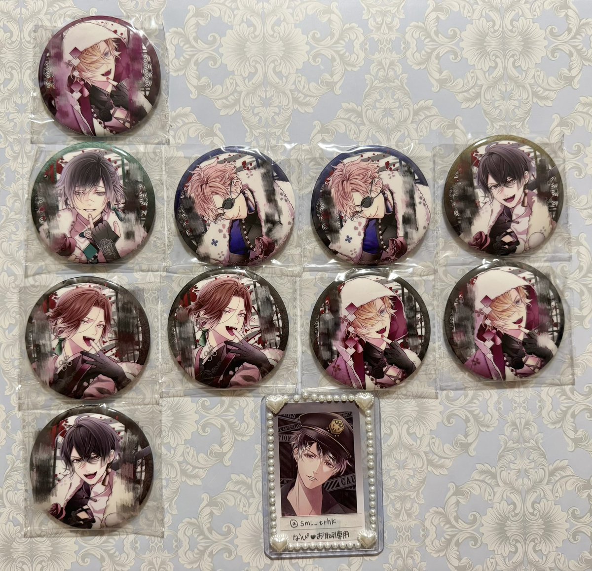【交換】DIABOLIK LOVERS ディアラバ  受注生産 13周年記念 吸愛メッセージ入り 缶バッジ 血華狂乱

譲✧A賞コウ
C賞アズサ、シン2、キノ
D賞ライト2、コウ2、キノ

求✧同賞ルキ

郵送、都内手渡し(要相談)可能です