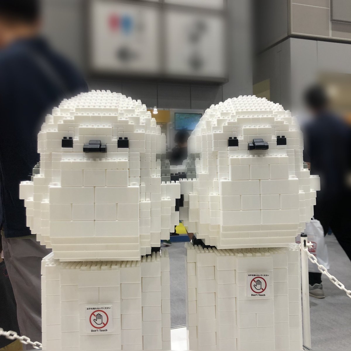 7_z6w's tweet photo. 可愛いすぎるブロック作品🤍🩷
どこのブース��ったか忘れました😢
#東京おもちゃショー
#おもちゃショー
#シマエナガ https://t.co/0xRT5dP0LT