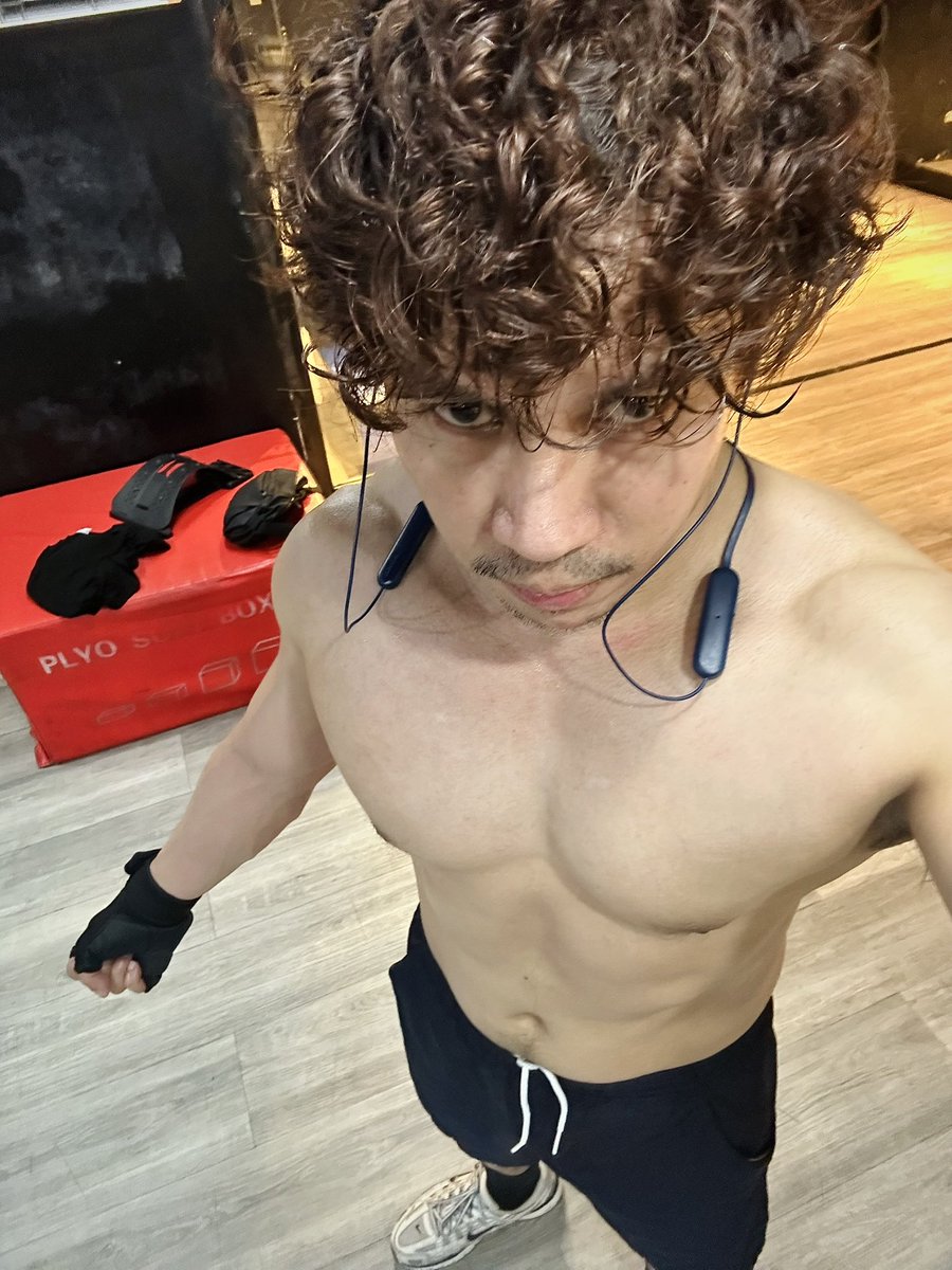 AlekseiPerkele's tweet photo. otra noche más 💪🏋️‍♂️ https://t.co/YkPcinI5ot