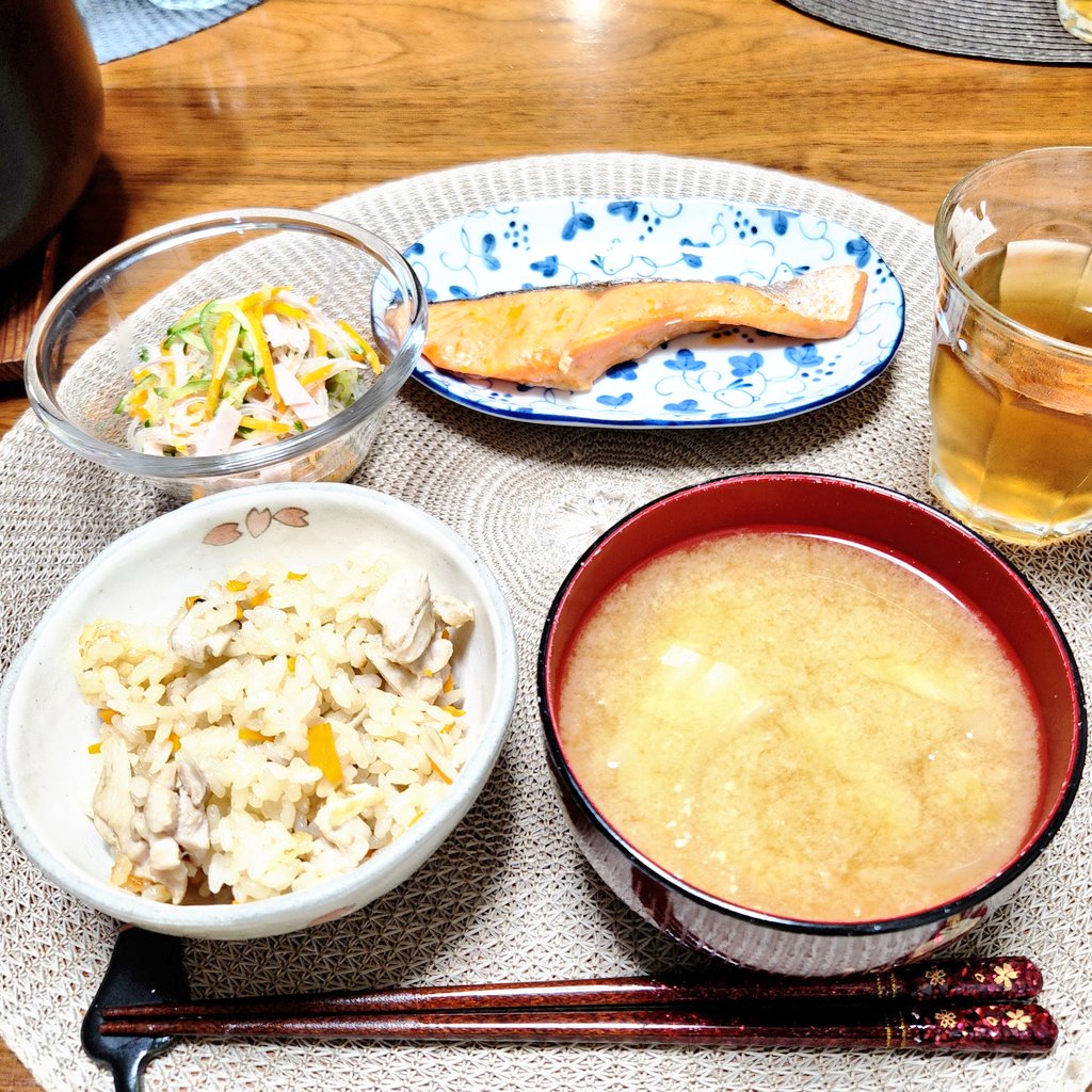 ご飯 楽天市場】【新発売】 東洋水産 マルちゃんの味付けごはん10個