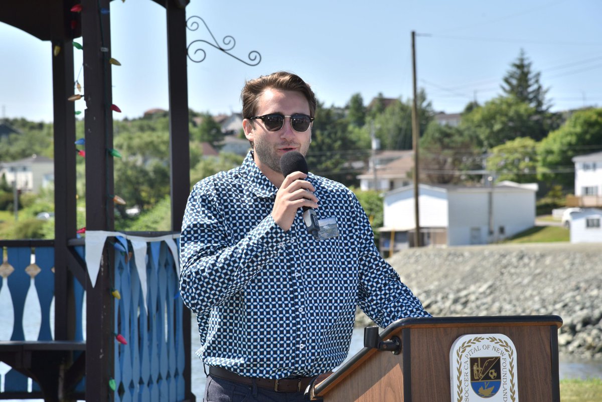 SlaneyDon's tweet image. WHAT A SUMMER. 

MP Rowe meeting people in their communities. He went to Aspen Cove, Dover, Port Union, Grand Bank, Parkers Cove, Musgravetown, Dildo, Victoria and MANY MORE. 

Hearing concerns to bring to Ottawa - for the people! @CPC_HQ

#cdnpoli