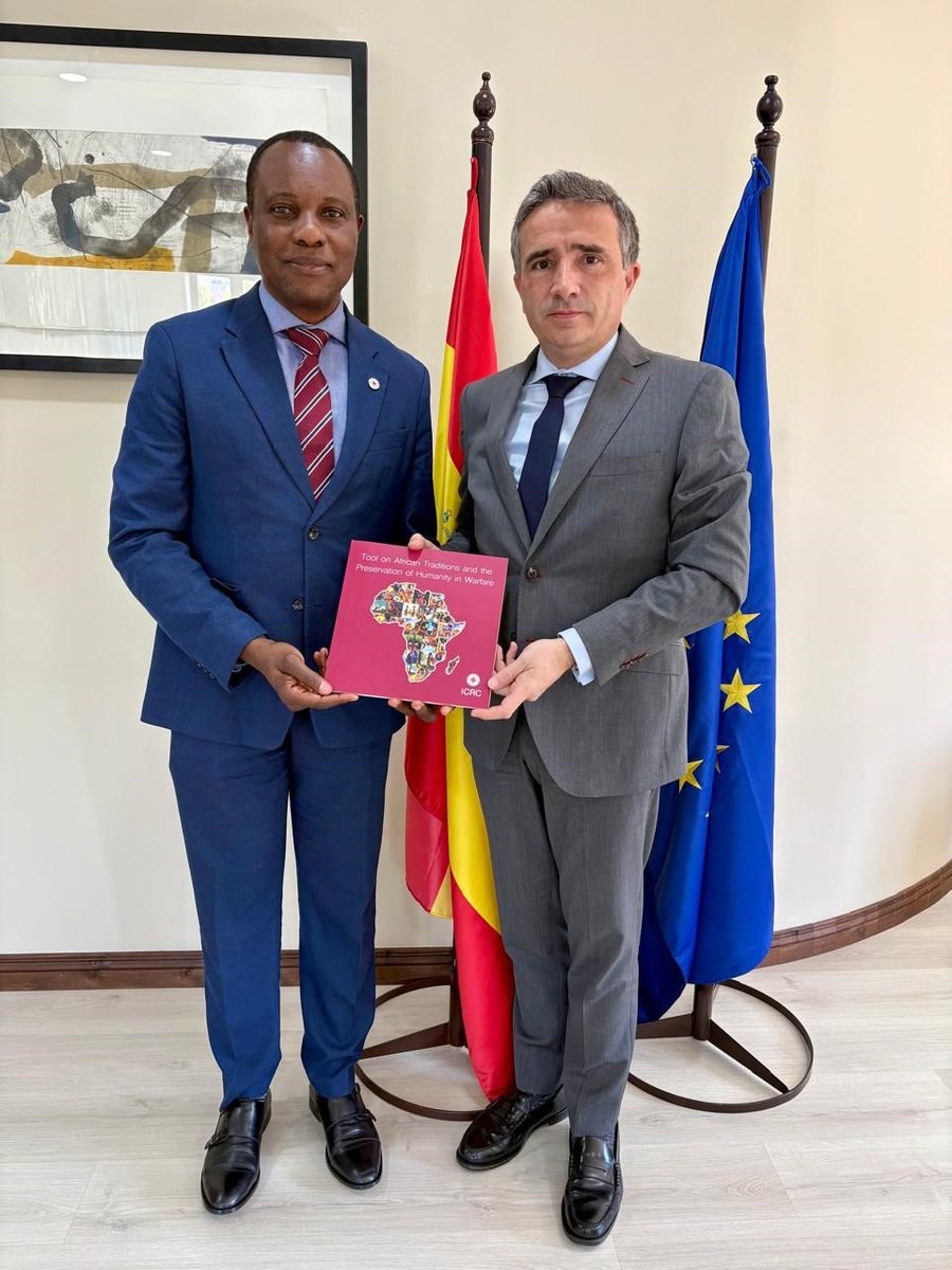 Thanking H.E. José Manuel Pascual García, <a href="/EmbEspPretoria/">Embajada de España en Sudáfrica</a> &amp; The Kingdom of Spain for continued support to #ICRC humanitarian actions worldwide. Presented activities of <a href="/ICRC_SAfrica/">ICRC Southern Africa</a> to explore areas of mutual interest for collaboration in promoting #IHL &amp; other core activities.