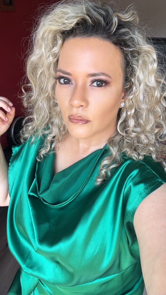 Off to give a talk at Empowawomen today!