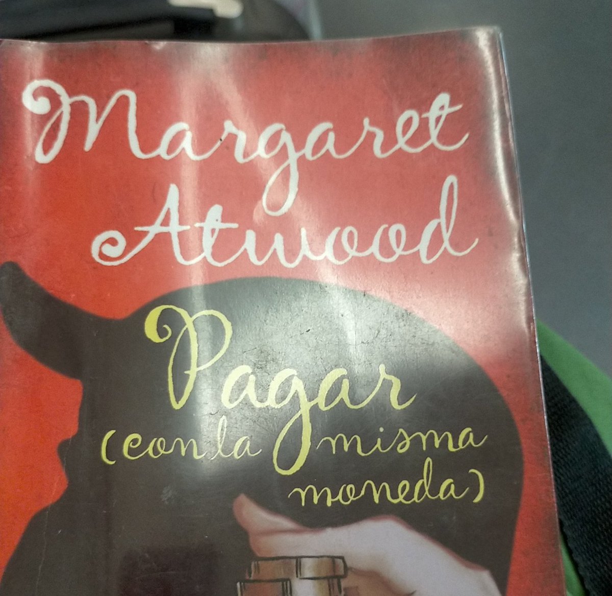 Spoiler, p.218: ... la deuda es, precisamente, una construcción mental ... necesitamos calcular el verdadero costo de la forma en que  hemos vivido hasta ahora, y de los recursos naturales que hemos extraído de la biosfera. ¿Existe la posibilidad de que esto suceda?