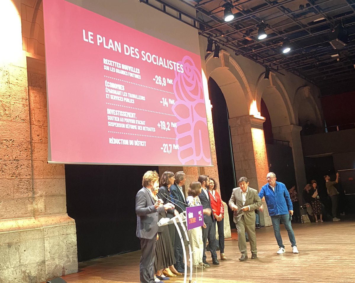 🌹La proposition des socialistes ce sont : 
👉Des recettes nouvelles 
👉 Des économies qui épargnent les salariés et les services publics 
👉 Des investissements pour soutenir le pouvoir d’achat et la suspension de la réforme des retraites 
👉 une réduction du déficit réaliste