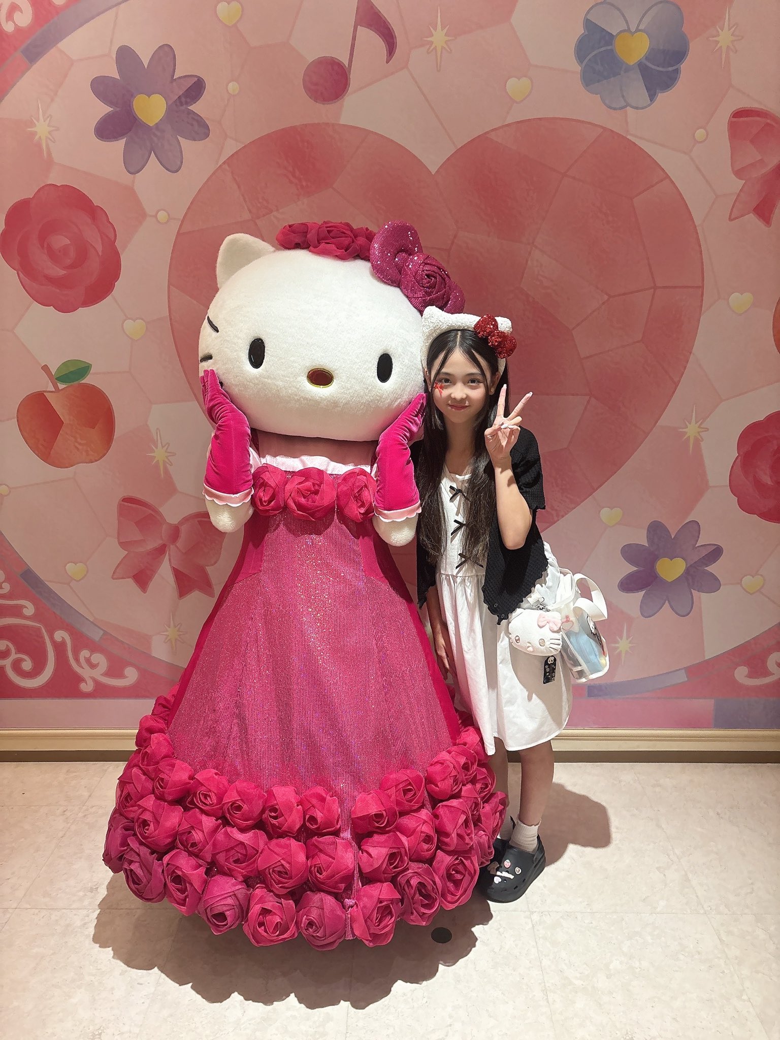 ハローキティ レア サンリオピューロランド フェアリーキティ 女神 根付け サンリオ ピューロランド ハローキティ 非売品 根付け 女神