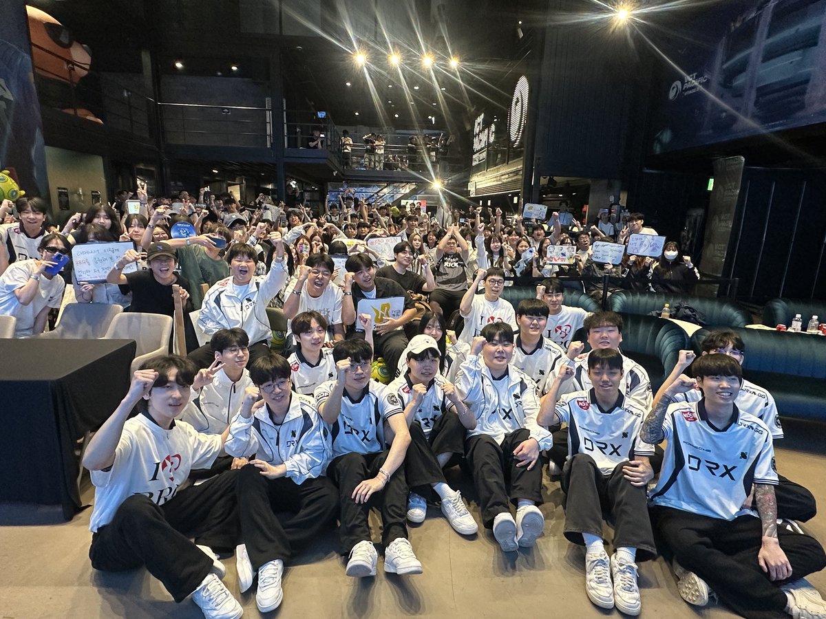 Terima kasih <a href="/teamrrqofficial/">Team RRQ</a>