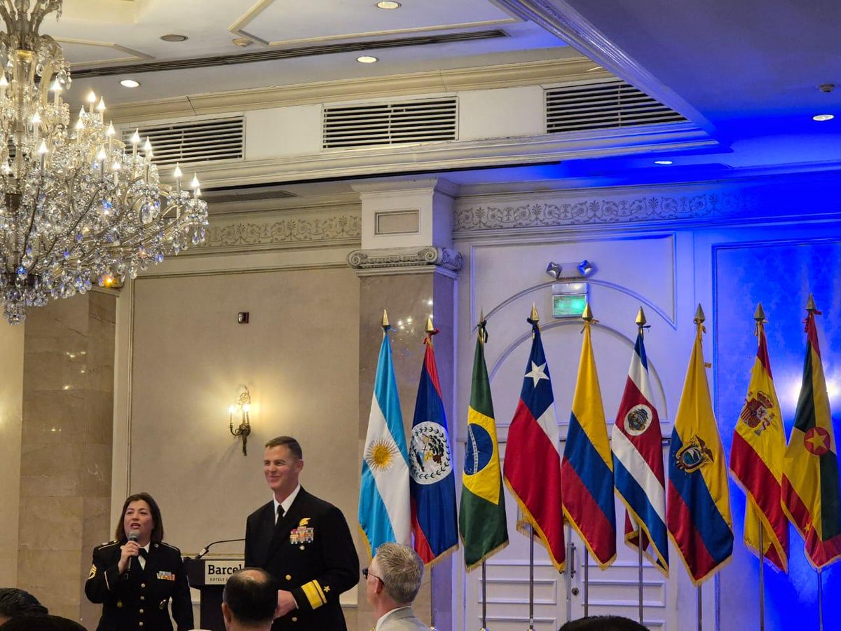 Fuerzas Militares tweet media