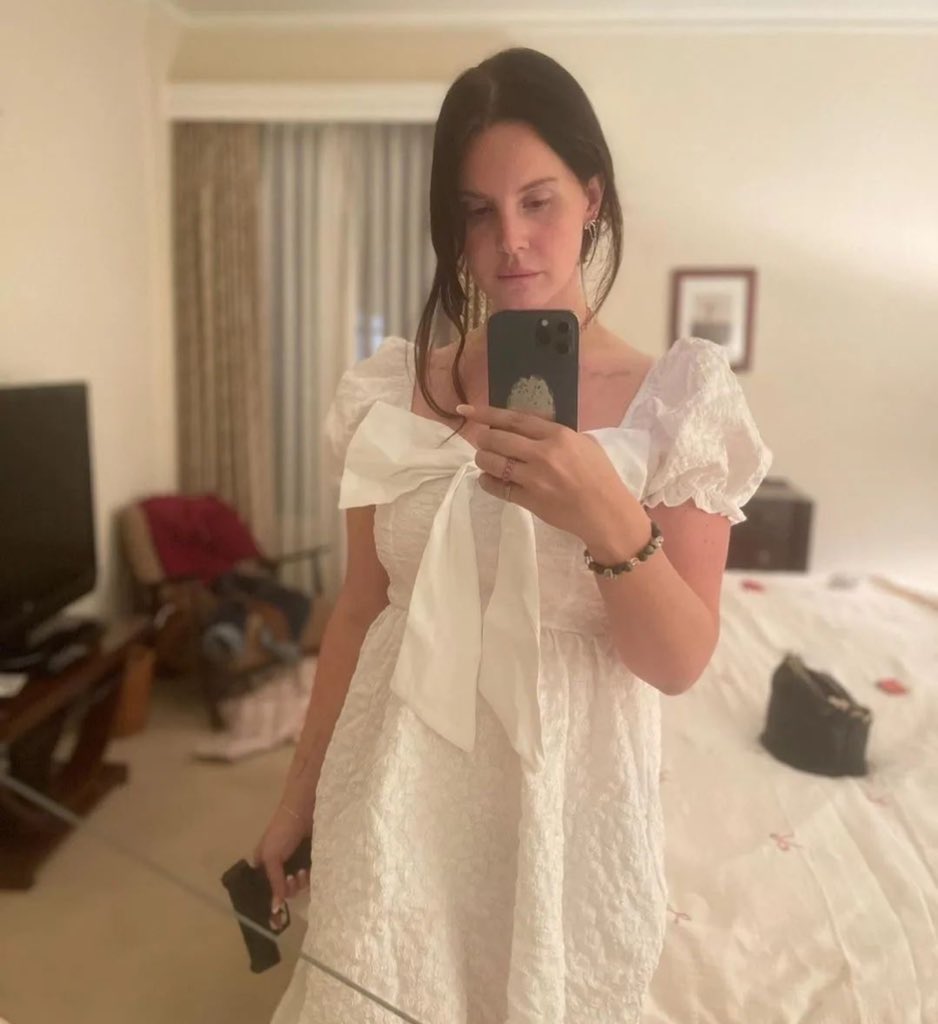 𝑳𝑫𝑹 𝑨𝒏𝒕𝒉𝒆𝒎 tweet media