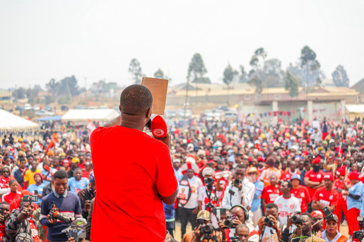 SimbaSCTanzania's tweet photo. "Utamu kamili utapatikana Sept 10, 2025 kwenye Simba Day. Aviola, Powa, Selemani tutaimba wote na Mbosso. Usikose."- Semaji Ahmed Ally. #SimbaWeek2025 #NguvuMoja https://t.co/VXbH5VpsD8