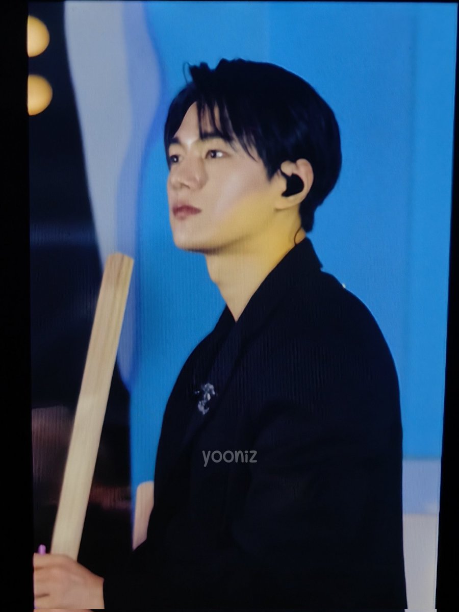 nyoongniverse's tweet image. Can't wait to get home and get these out of my sd card BUT THIS IS FACE ECONOMY 😭😭 #KoreaTravelFiesta2025 #VisitKorea
#WinterInKorea #KTO #KimMyungSoo #L #김명수 #엘