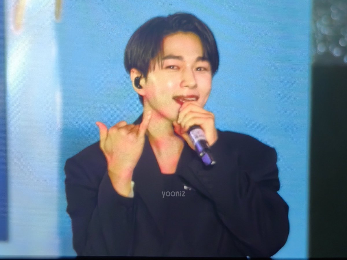 nyoongniverse's tweet image. Can't wait to get home and get these out of my sd card BUT THIS IS FACE ECONOMY 😭😭 #KoreaTravelFiesta2025 #VisitKorea
#WinterInKorea #KTO #KimMyungSoo #L #김명수 #엘