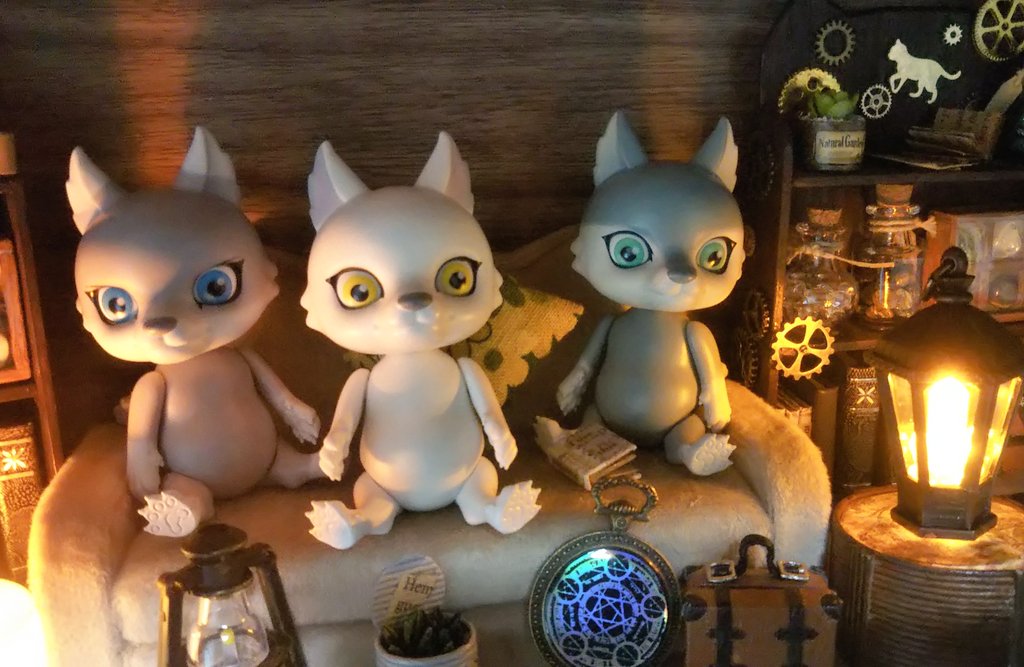 お迎えしたカプセルドールのオオカミさんの撮影してみました✨
カプセルからそのまま出して撮影
いい感じに写真撮れました😊
次の撮影の時には、アイを変えてしてみようと思います✨
#カプセルドール
#カプセルトイ 
#ドール