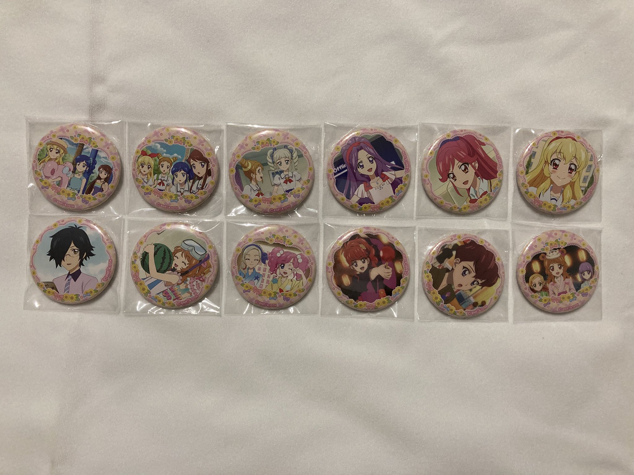 アイカツ　チーズソフトクッキー 缶バッジ　桜庭ローラ 12点セット アイカツスターズ！ チーズソフトクッキー 缶バッジ 桜庭ローラ
