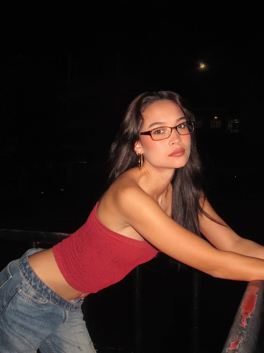 syviimeowmeow tweet picture