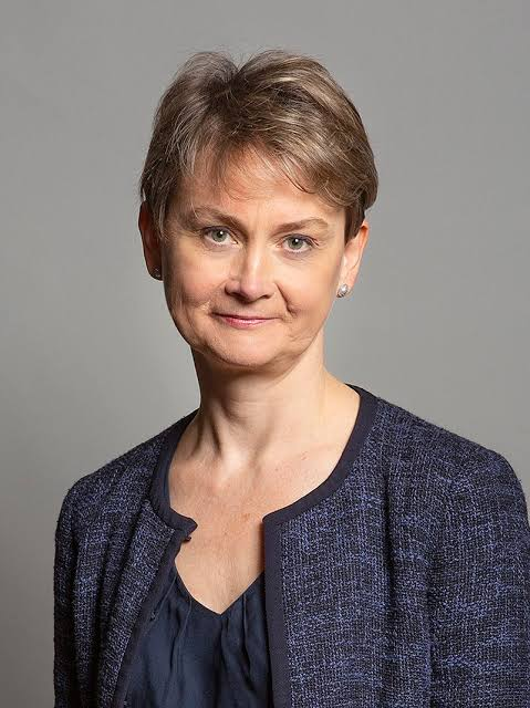 Basil the Great (@basil_tgmd) on Twitter photo 🚨HOME OFFICE LAWYER COMPARED RAPE OF GIRLS TO A 'PERCEVIED NUISANCE'
It has been revealed that Edward Brown KC representing the Home Office, defended the migrant hotels saying:
“In a free society... we are all obliged to put up with a degree of perceived nuisance"
Sickening. 🚨HOME OFFICE LAWYER COMPARED RAPE OF GIRLS TO A 'PERCEVIED NUISANCE'
It has been revealed that Edward Brown KC representing the Home Office, defended the migrant hotels saying:
“In a free society... we are all obliged to put up with a degree of perceived nuisance"
Sickening.