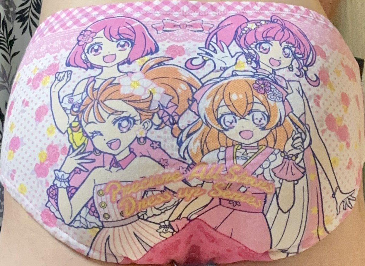 オールスターズドレスアップ柄！
普段と違う衣装で可愛いです😊