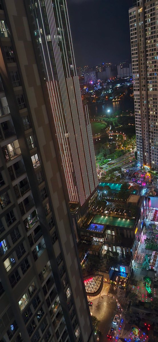 ベランダからの夜景🌃🌉✨
癒される～🌠