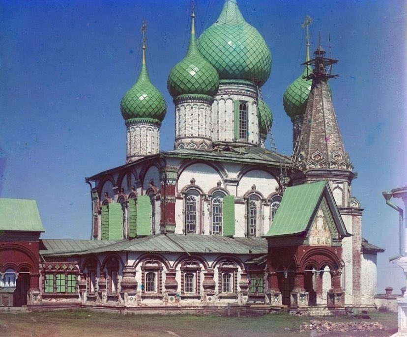 162 года назад, 30 августа 1863 года, родился "пионер"русской  цветной фотографии- Сергей Прокудин-Горский.